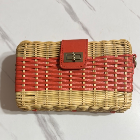 Talobot coral and Tan Woven Rattan Clutch - Picture 1 of 5